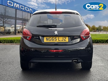 Used Peugeot 208 2015 for sale - 76881728: Photo
