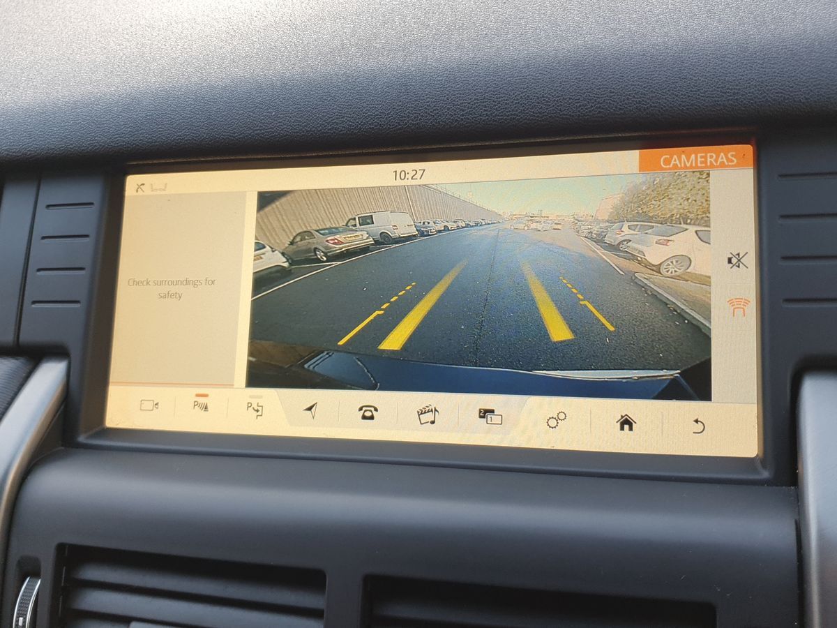 Used Land Rover Discovery Sport 2017 for sale - 76881952: Photo 26