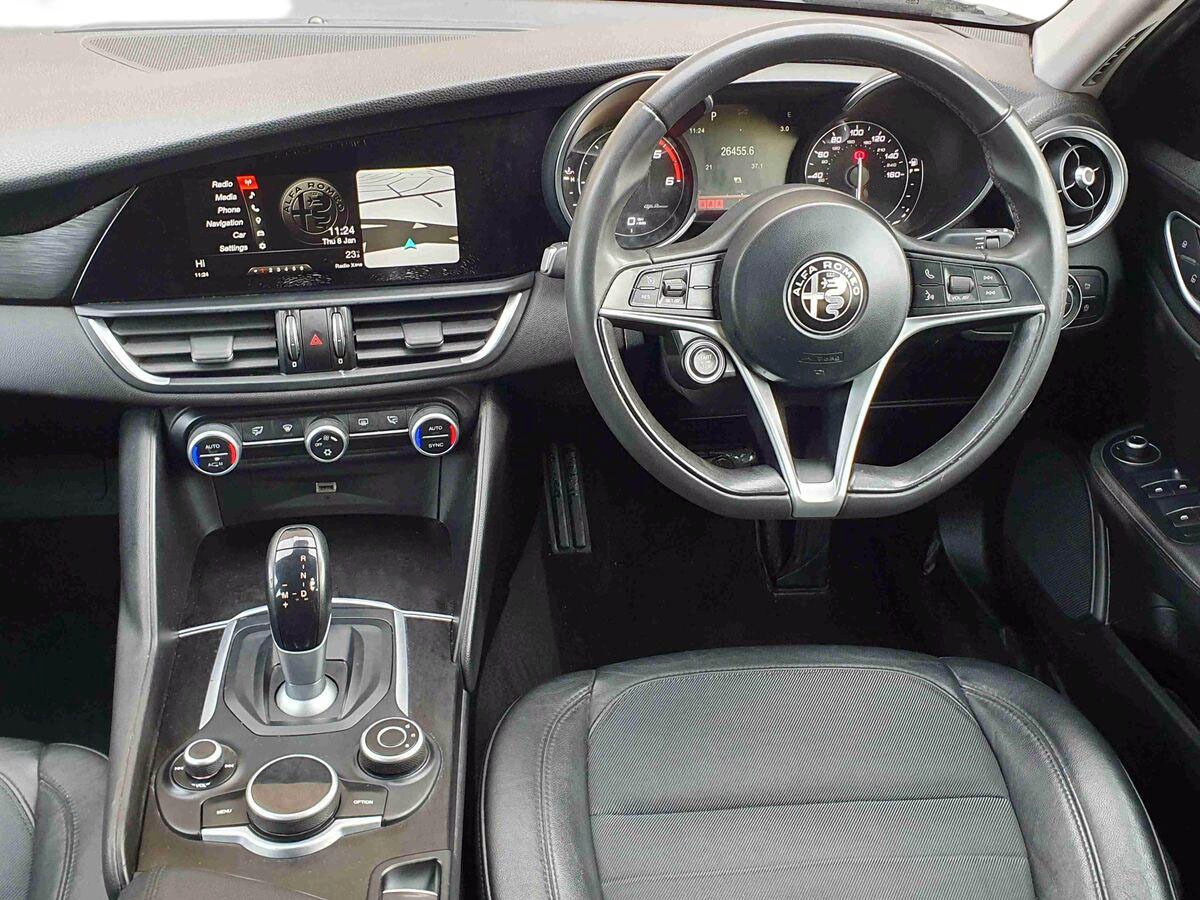 Used Alfa Romeo Giulia 2017 for sale - 77552281: Photo 12
