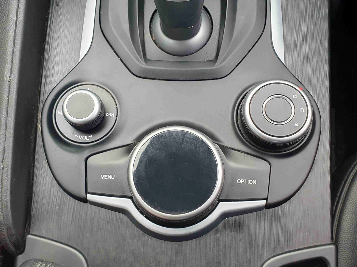 Used Alfa Romeo Giulia 2017 for sale - 77552281: Photo 24