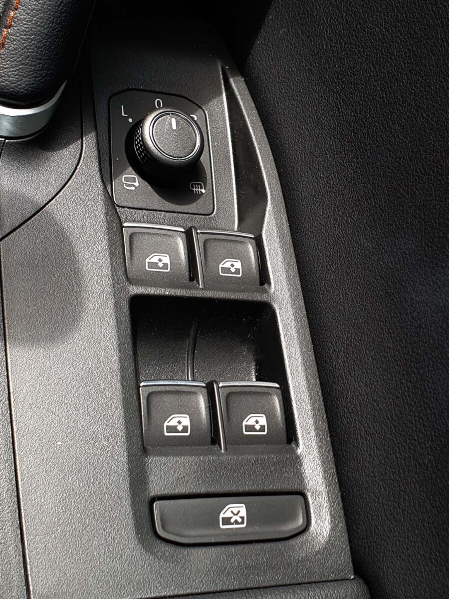 Used SEAT Leon 2025 for sale - 76881974: Photo 45