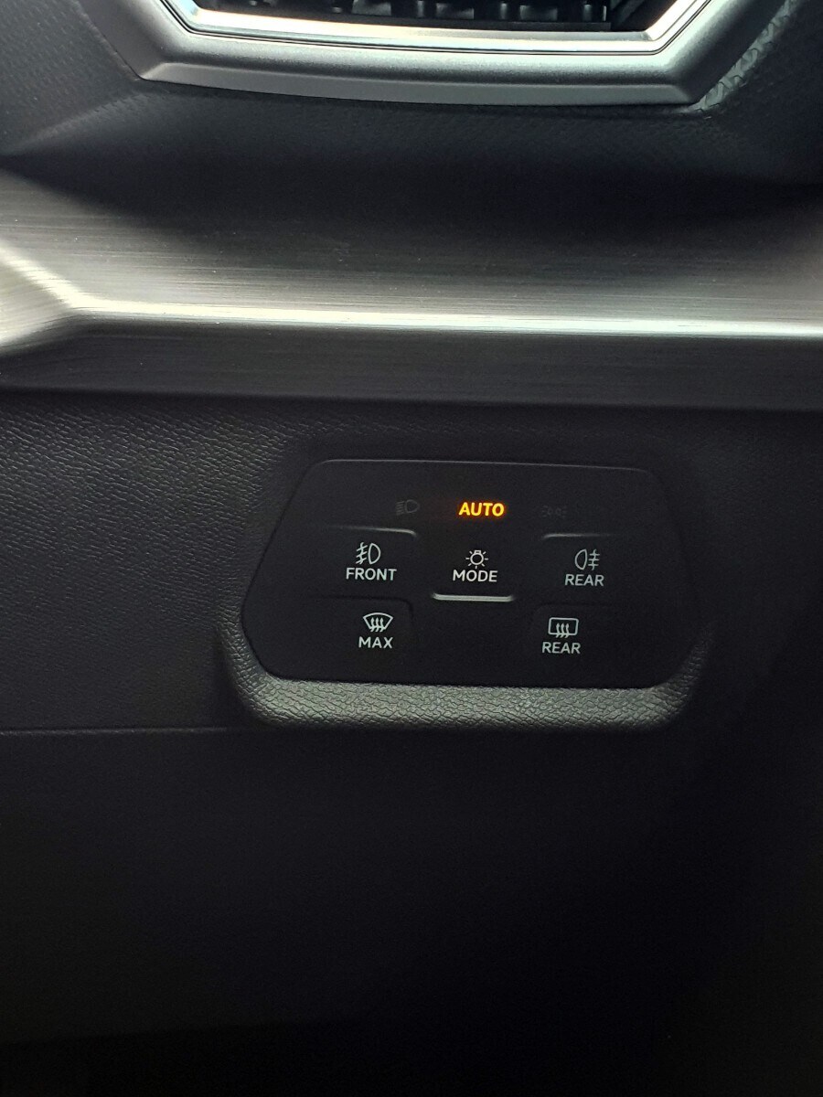 Used SEAT Leon 2024 for sale - 76881983: Photo 33