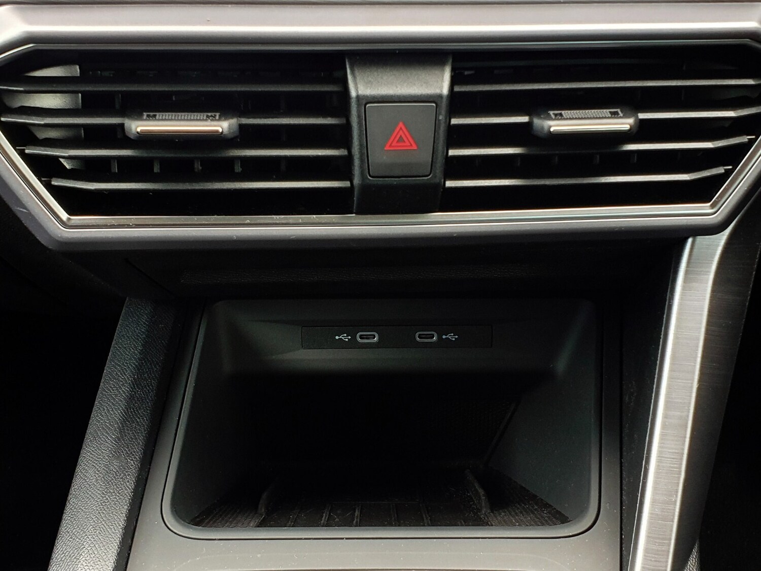 Used SEAT Leon 2024 for sale - 76881985: Photo 18