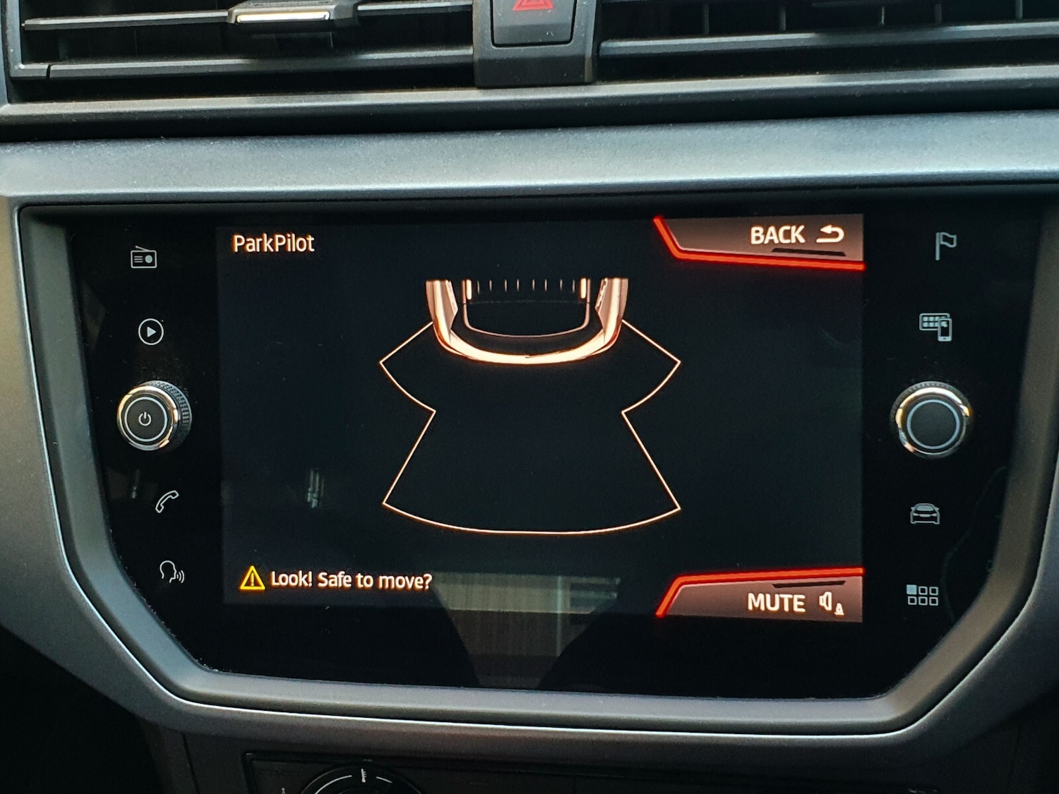 Used SEAT Arona 2018 for sale - 77047671: Photo 31