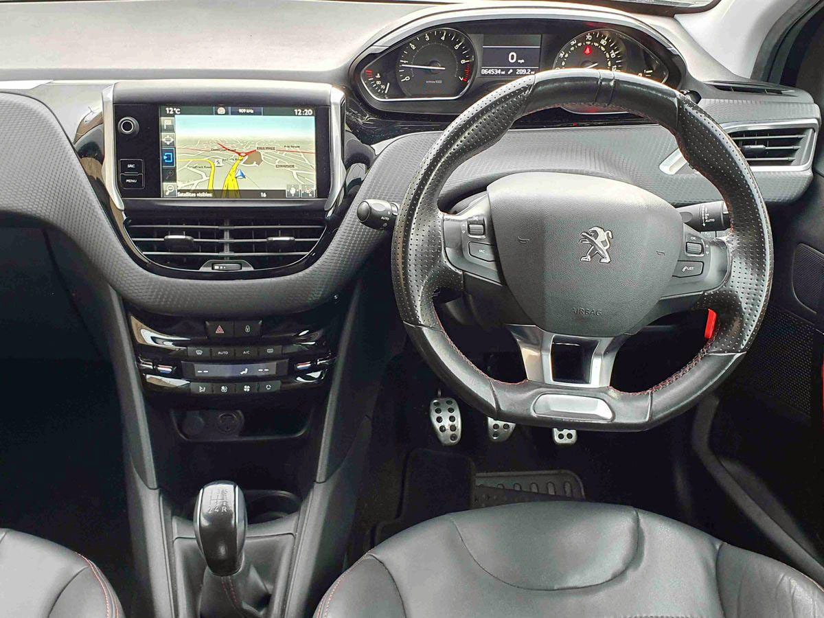 Used Peugeot 208 2015 for sale - 76745394: Photo 12