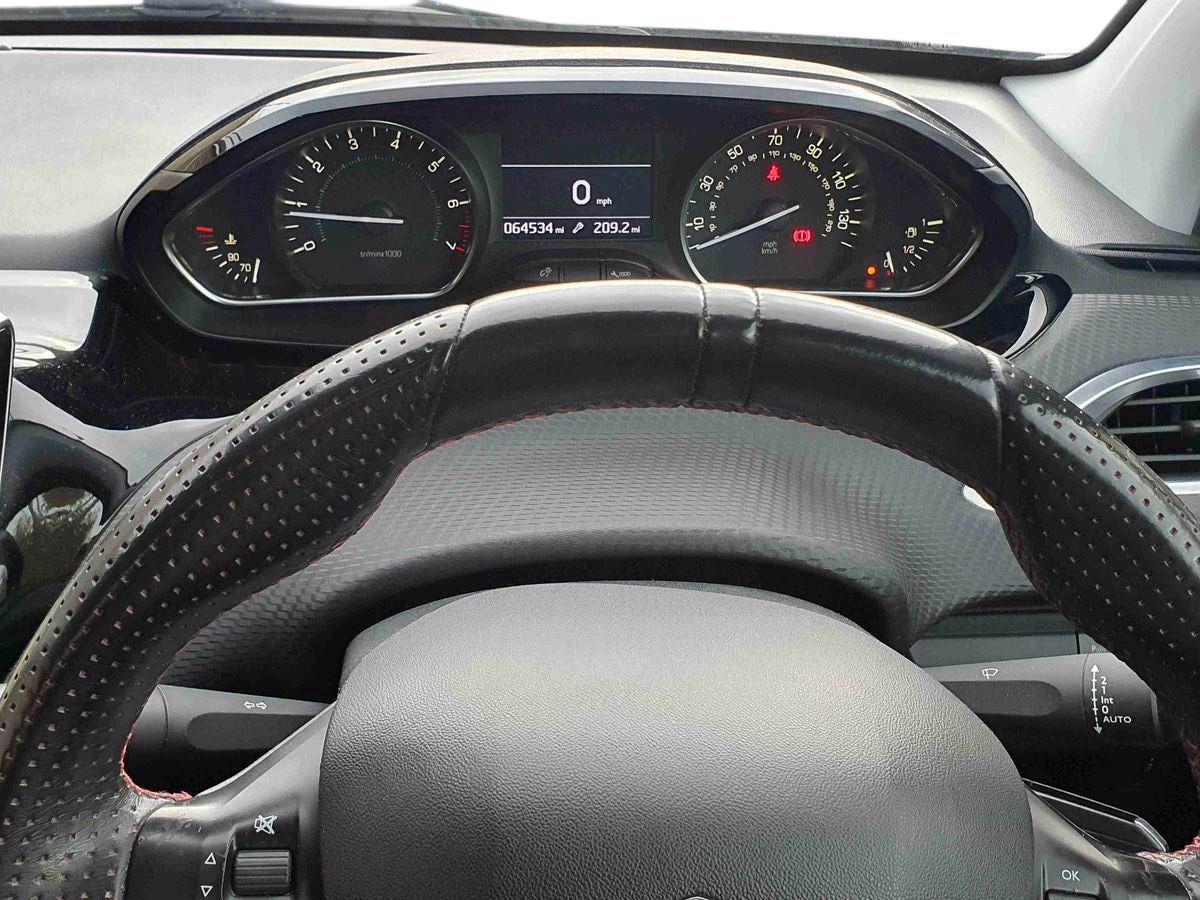 Used Peugeot 208 2015 for sale - 76745394: Photo 13