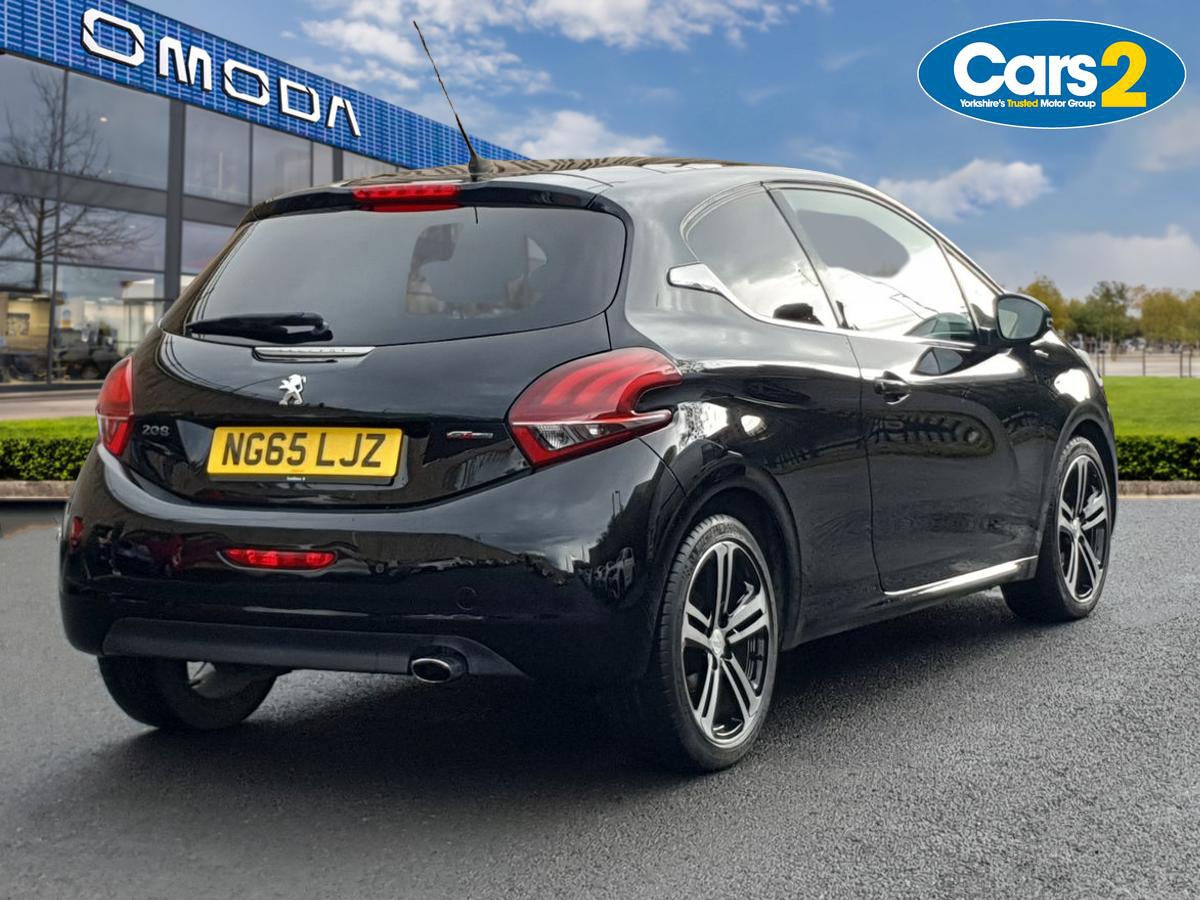 Used Peugeot 208 2015 for sale - 76745394: Photo 3