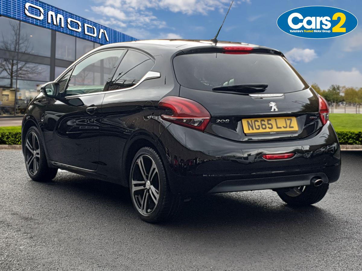 Used Peugeot 208 2015 for sale - 76745394: Photo 5