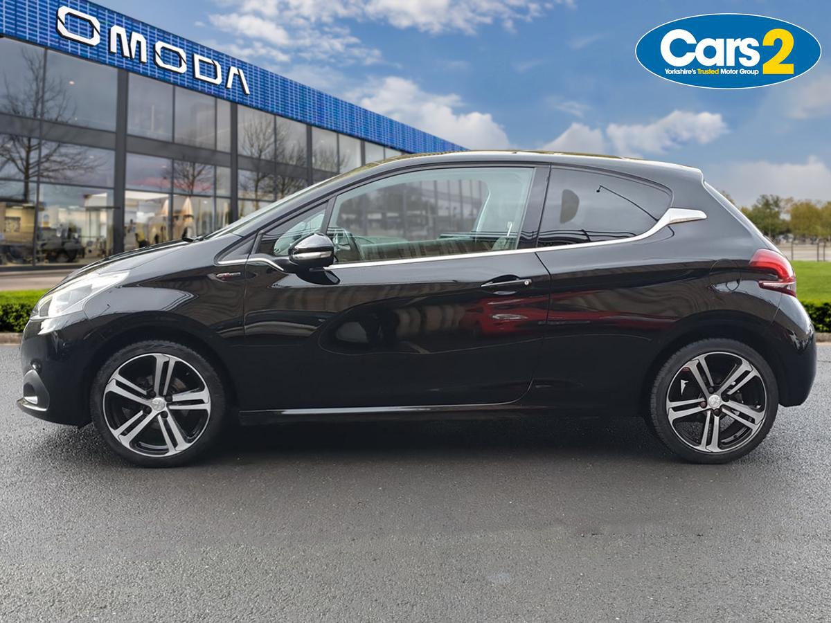 Used Peugeot 208 2015 for sale - 76745394: Photo 6