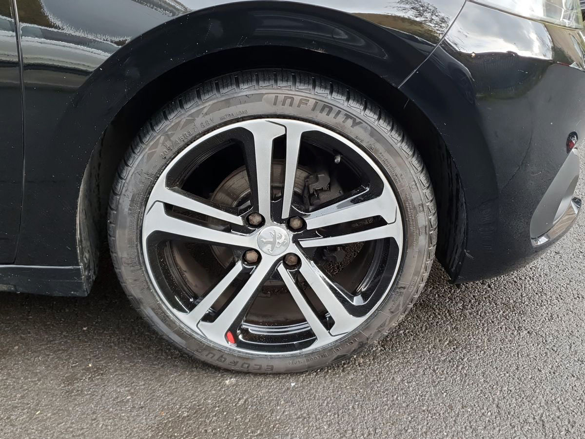 Used Peugeot 208 2015 for sale - 76745394: Photo 9