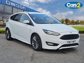 Used Ford Focus 2017 for sale - 79571106: Photo
