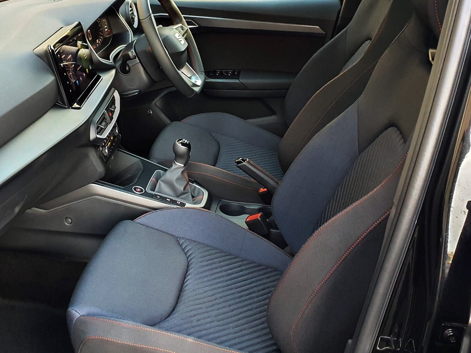 Used SEAT Arona 2024 for sale - 76556855: Photo 8