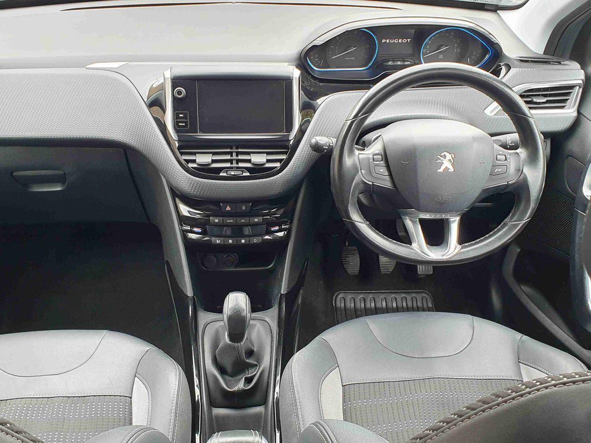 Used Peugeot 2008 2016 for sale - 77885382: Photo 11