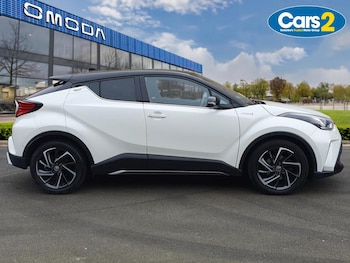 Used Toyota C-HR 2019 for sale - 78123092: Photo