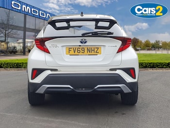 Used Toyota C-HR 2019 for sale - 78123092: Photo