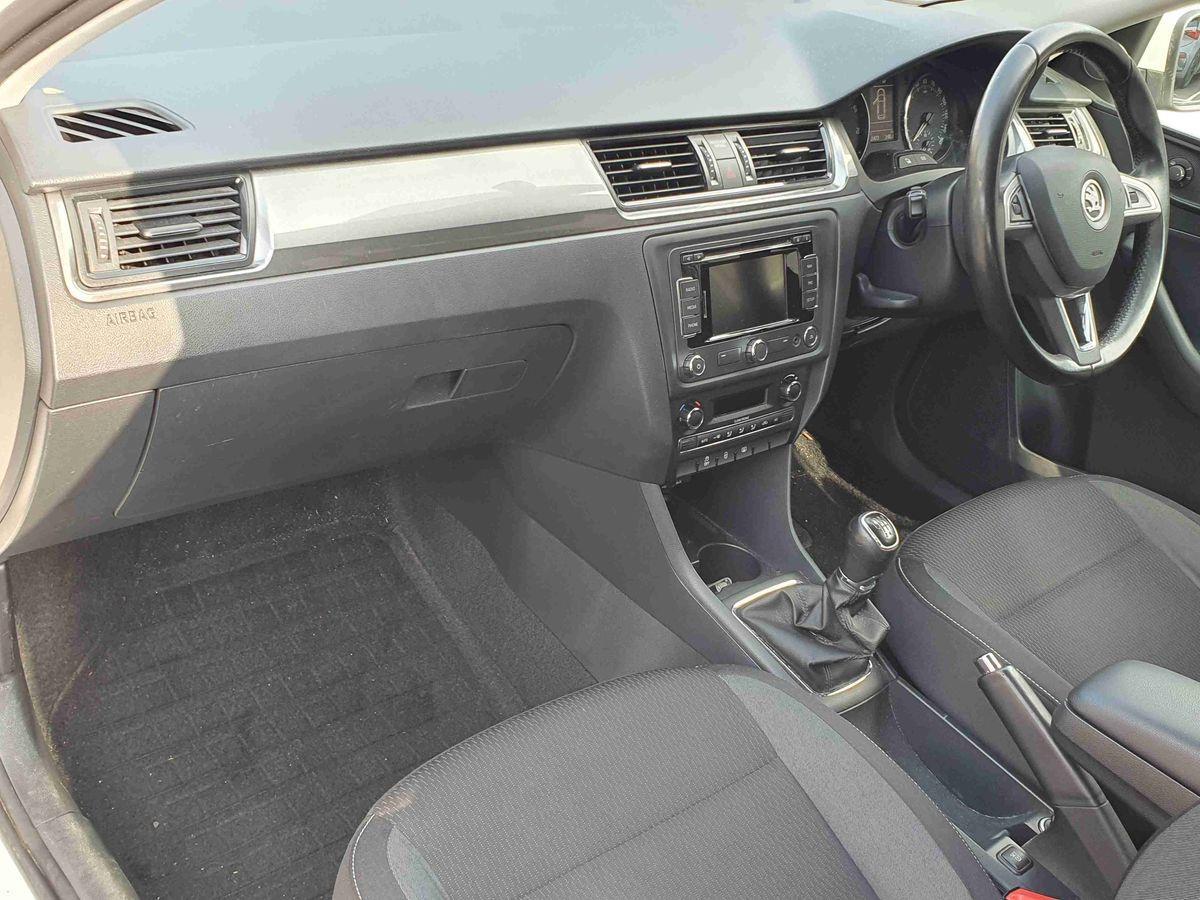 Used Skoda Rapid Spaceback 2015 for sale - 77995087: Photo 15