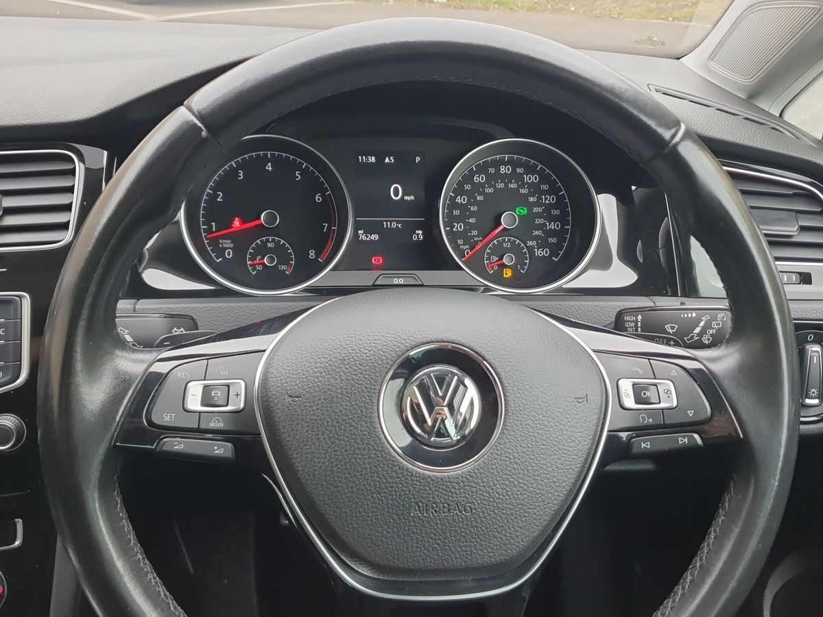 Used Volkswagen Golf 2017 for sale - 76556988: Photo 12