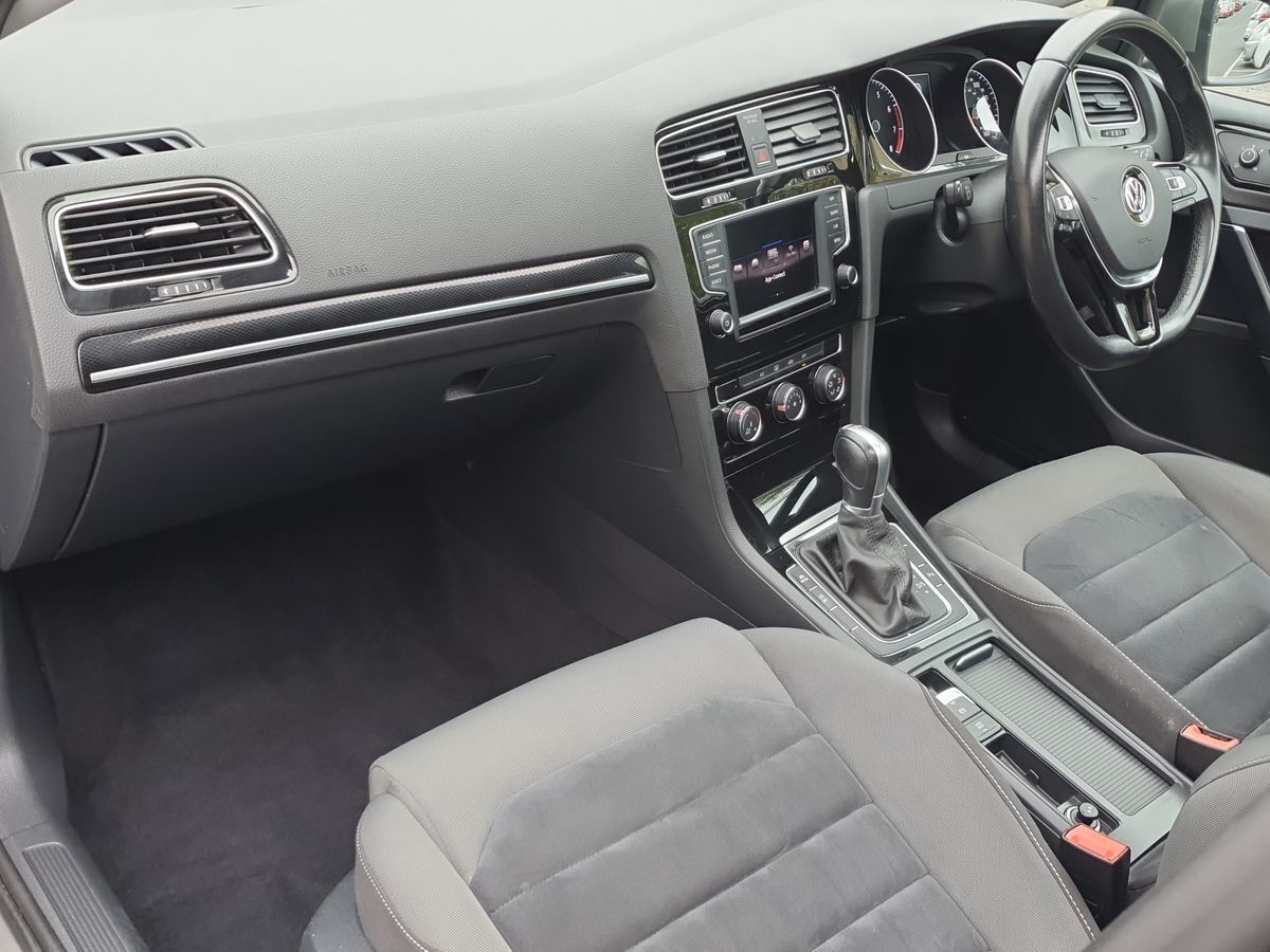 Used Volkswagen Golf 2017 for sale - 76556988: Photo 14