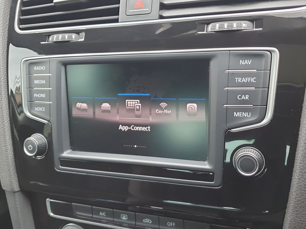 Used Volkswagen Golf 2017 for sale - 76556988: Photo 18