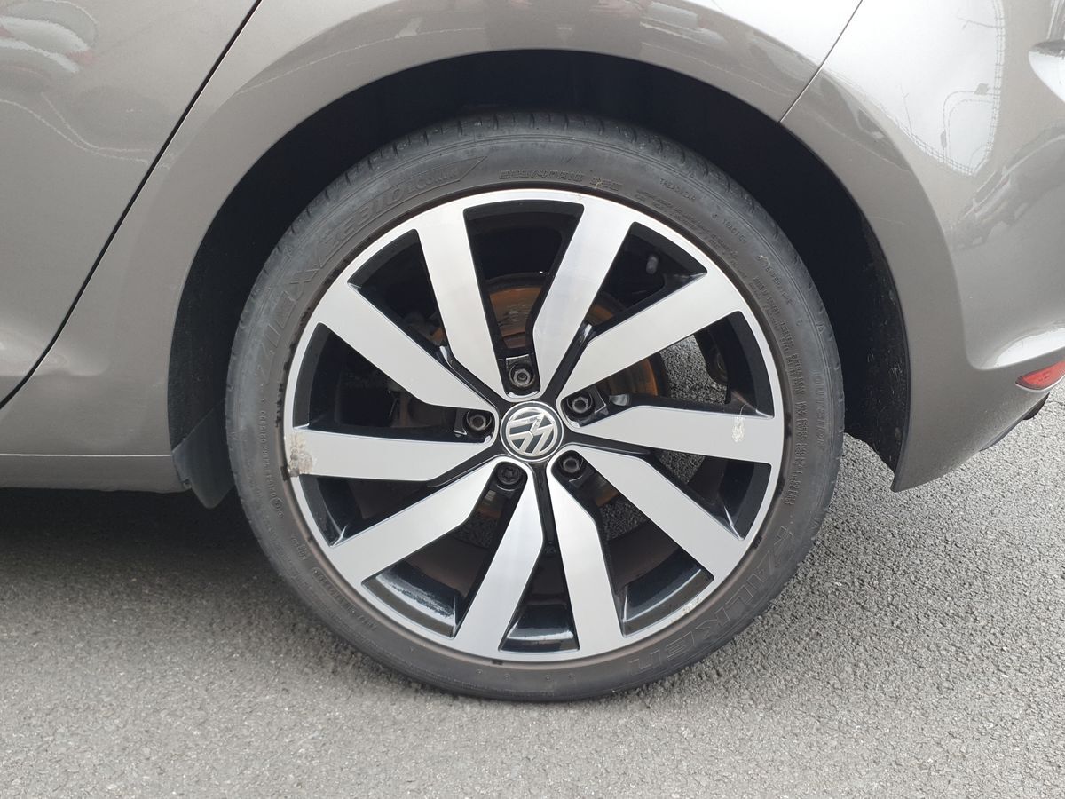 Used Volkswagen Golf 2017 for sale - 76556988: Photo 25