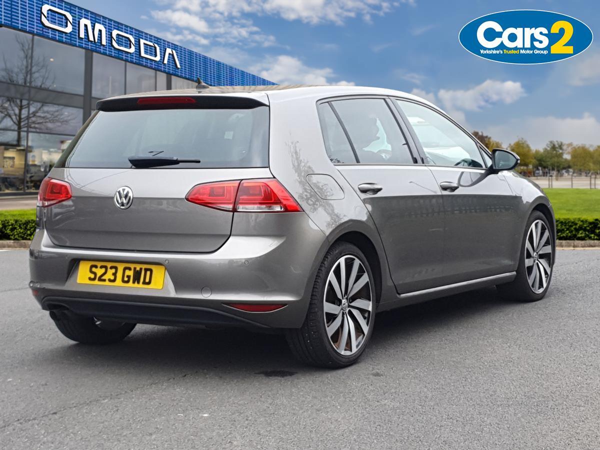 Used Volkswagen Golf 2017 for sale - 76556988: Photo 3
