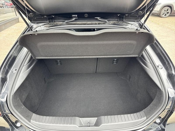 Used Mazda Mazda3 2024 for sale - 74124651: Photo 9