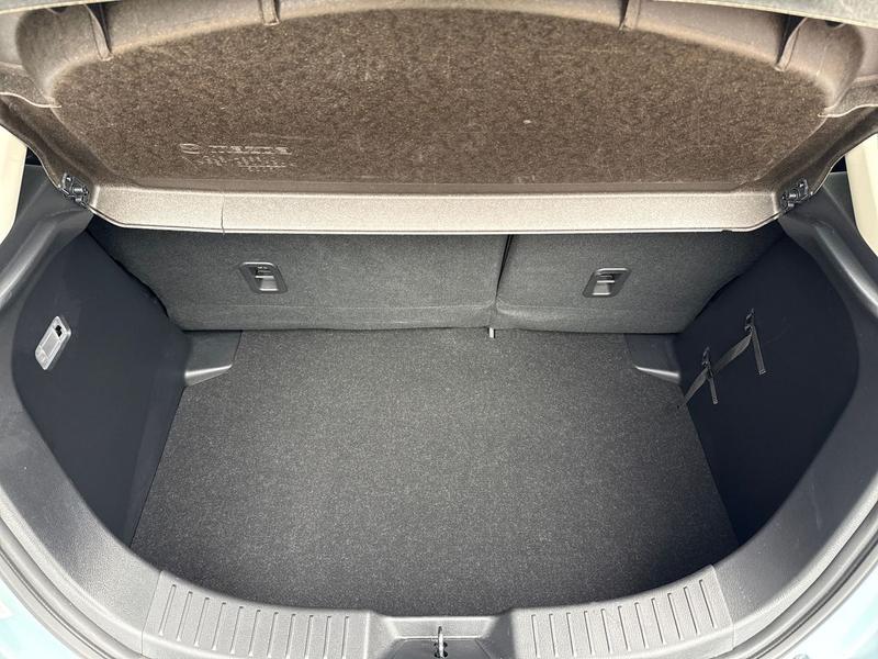 Used Mazda Mazda2 2023 for sale - 75457355: Photo 9