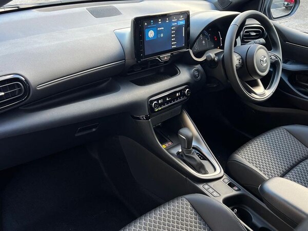 Used Mazda Mazda2 HYBRID 2024 for sale - 74676414: Photo 11