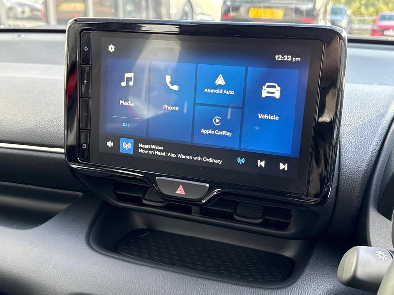 Used Mazda Mazda2 HYBRID 2025 for sale - 76170481: Photo 27