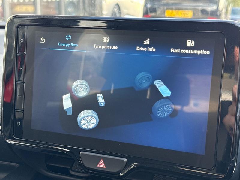 Used Mazda Mazda2 HYBRID 2025 for sale - 76170481: Photo 31