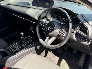 Used Mazda CX-30 2023 for sale - 78974000: Photo