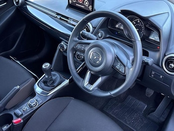 Used Mazda Mazda2 2022 for sale - 76641129: Photo