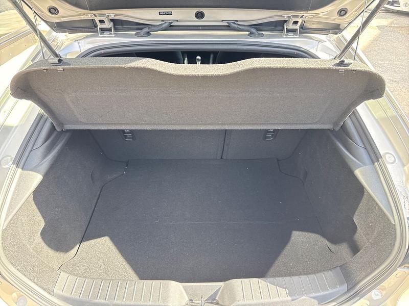 Used Mazda Mazda3 2024 for sale - 75033370: Photo 9