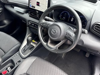 Used Mazda Mazda2 HYBRID 2024 for sale - 75457414: Photo