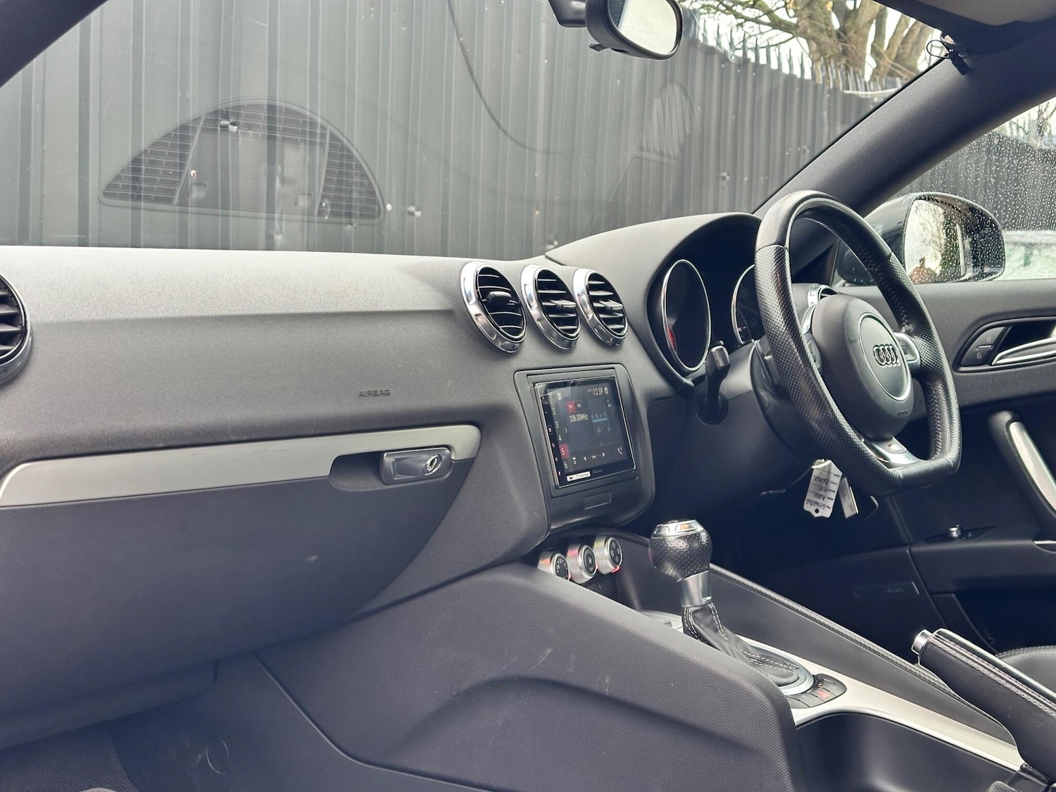 Used Audi TT 2012 for sale - 76689575: Photo 15