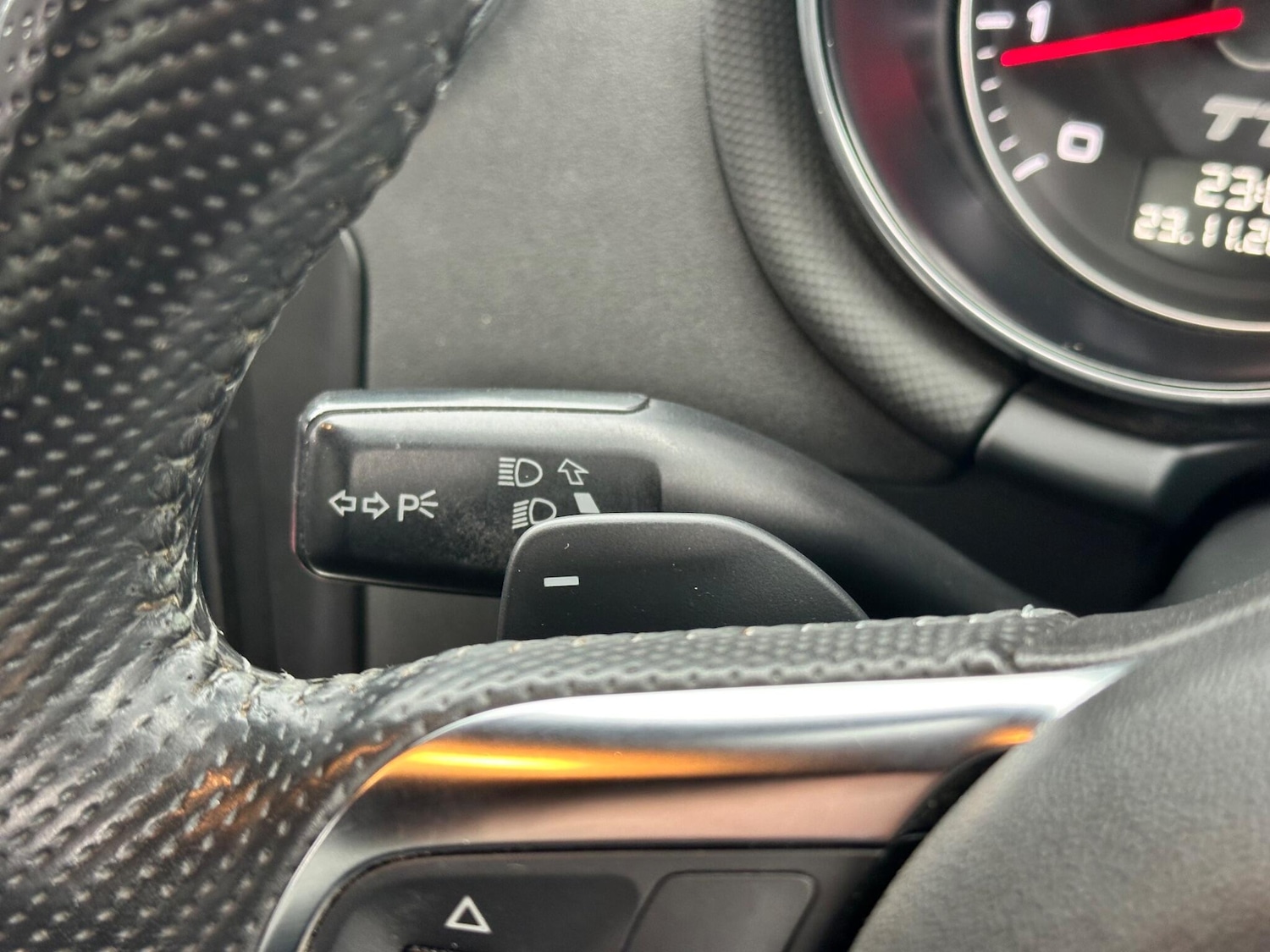 Used Audi TT 2012 for sale - 76689575: Photo 27