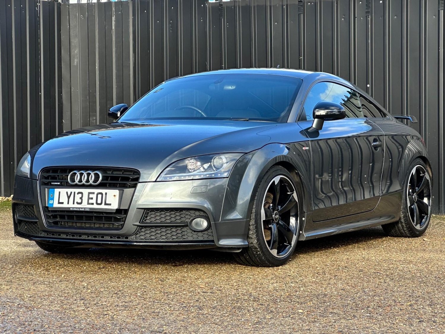Used Audi TT 2013 for sale - 76702092: Photo 4