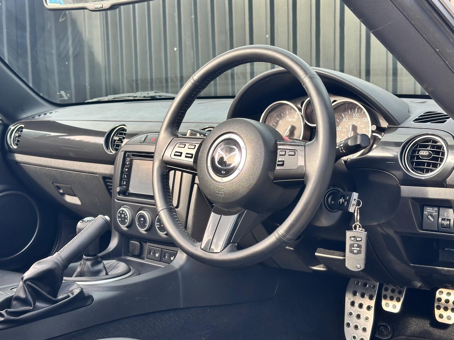 Used Mazda MX-5 2015 for sale - 76318021: Photo 11