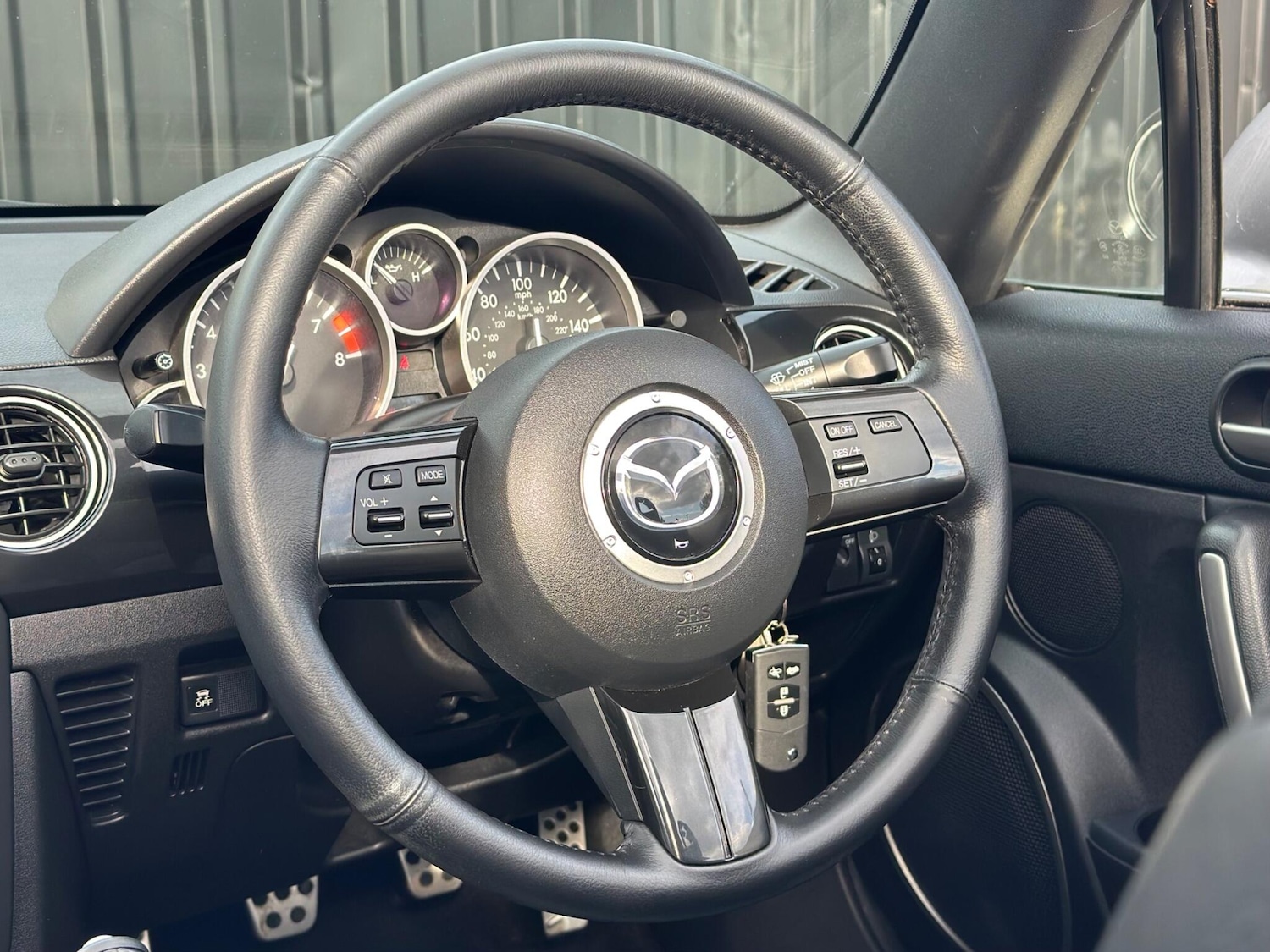 Used Mazda MX-5 2015 for sale - 76318021: Photo 21