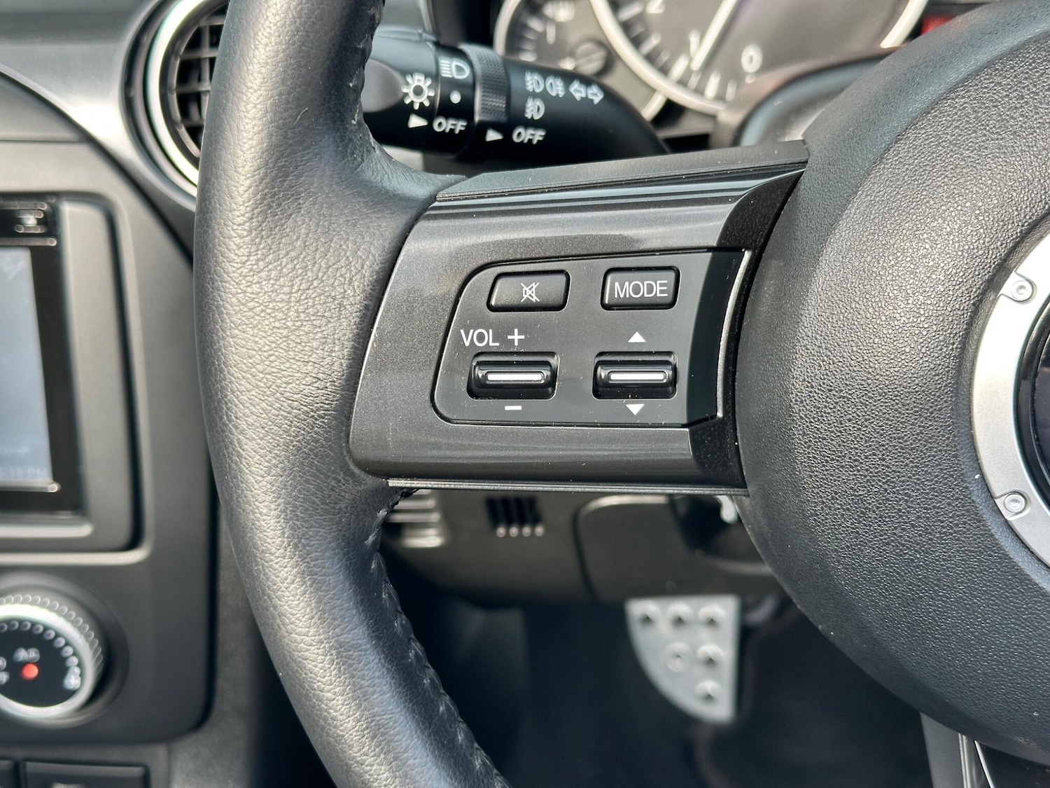 Used Mazda MX-5 2015 for sale - 76318021: Photo 23