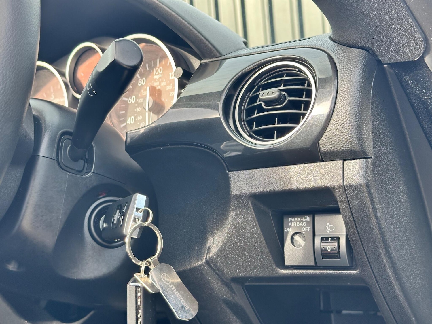 Used Mazda MX-5 2015 for sale - 76318021: Photo 27