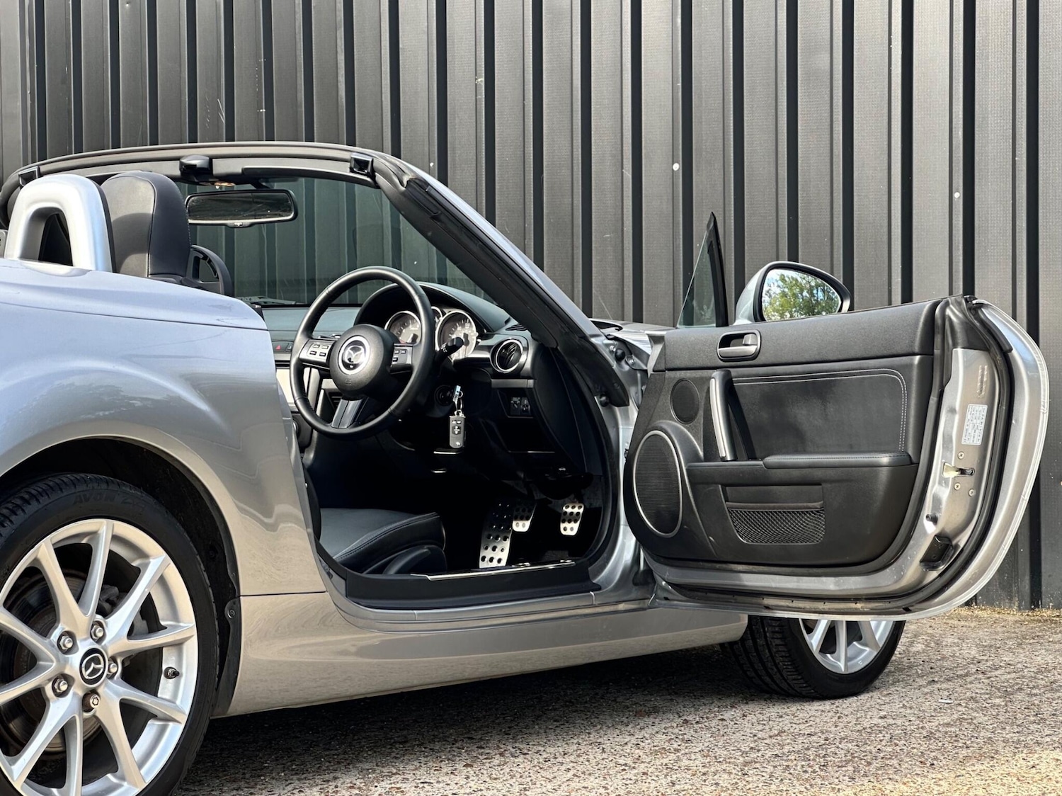 Used Mazda MX-5 2015 for sale - 76318021: Photo 8