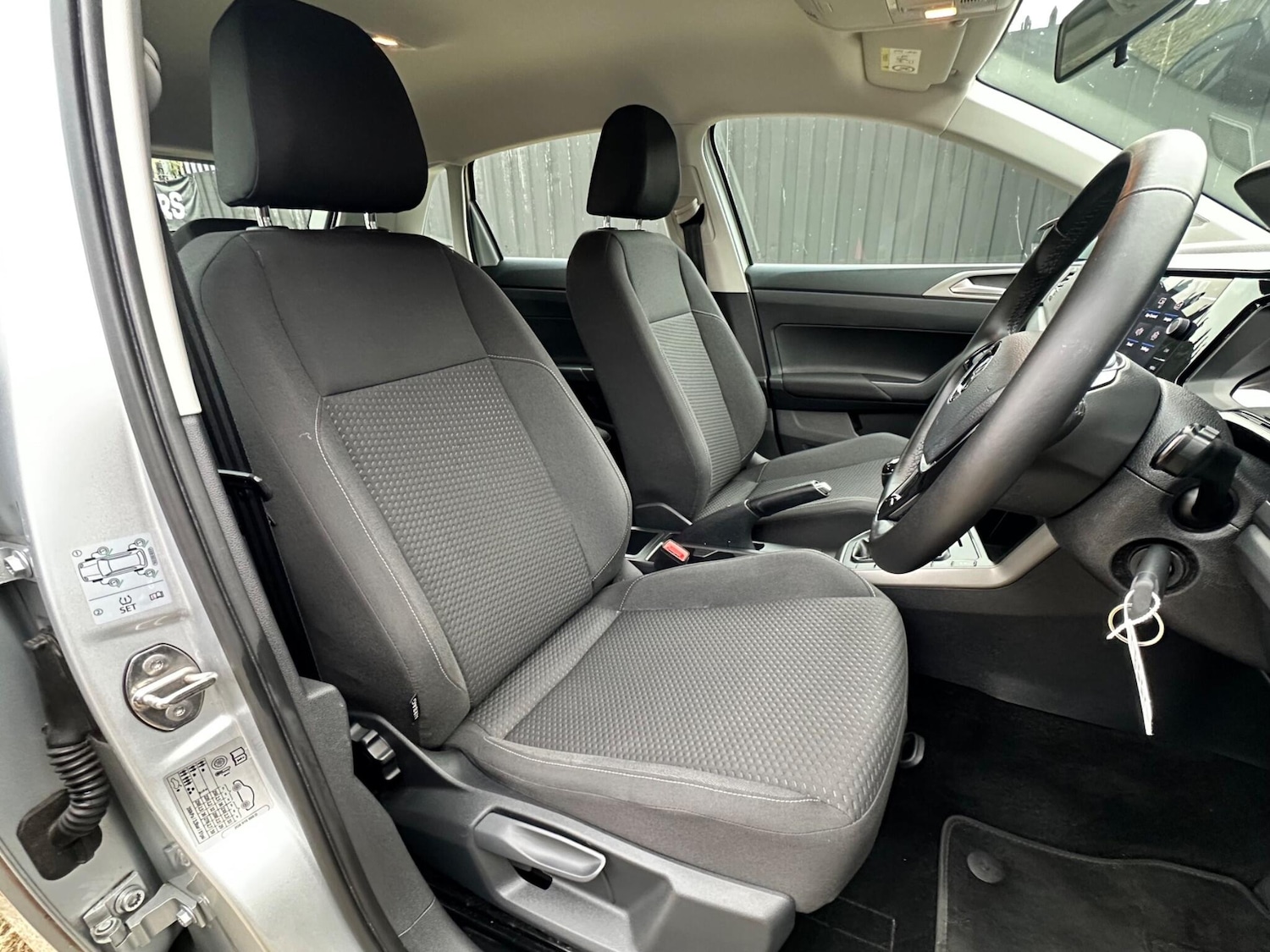 Used Volkswagen Polo 2018 for sale - 76688818: Photo 11