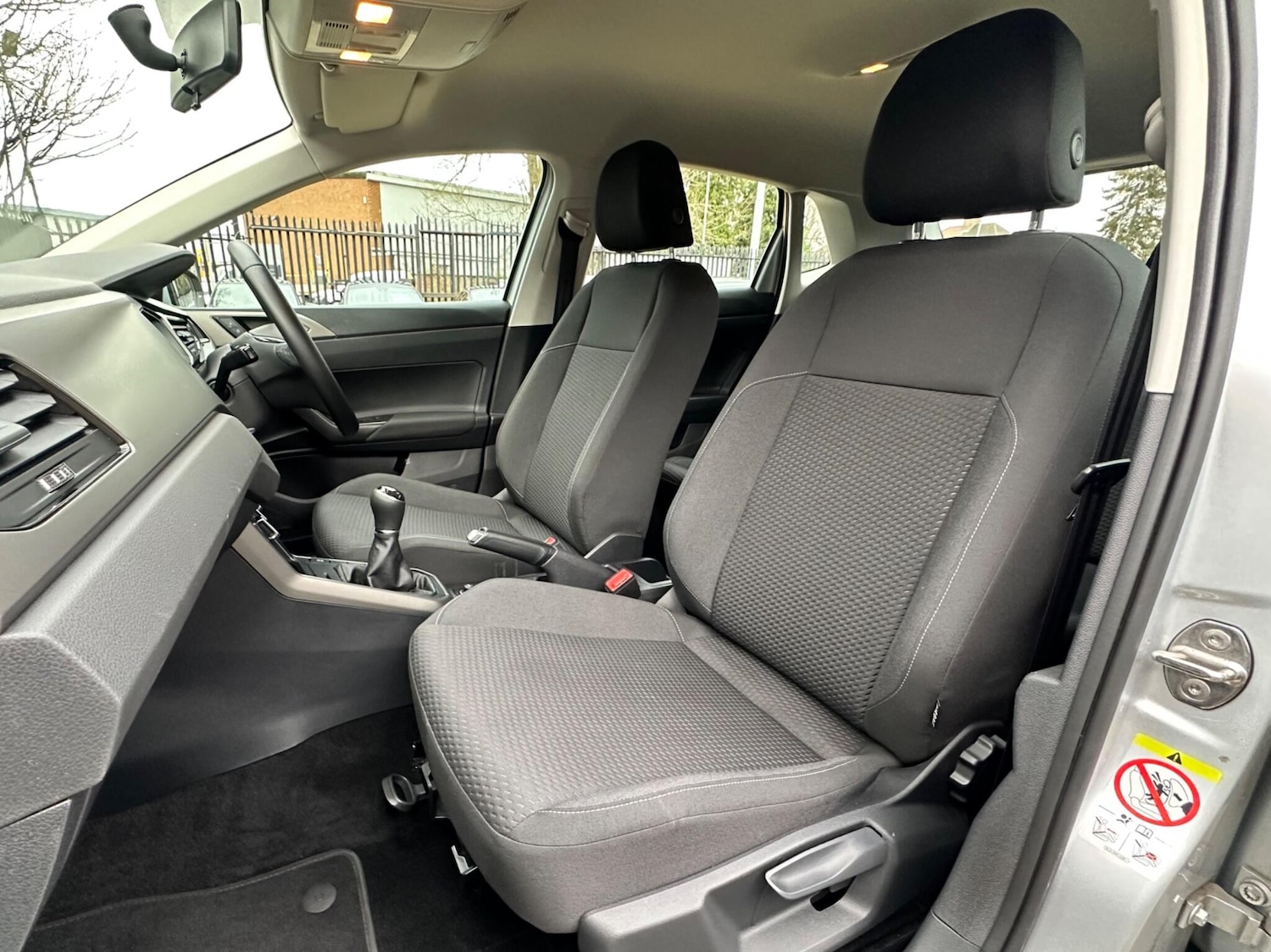 Used Volkswagen Polo 2018 for sale - 76688818: Photo 14