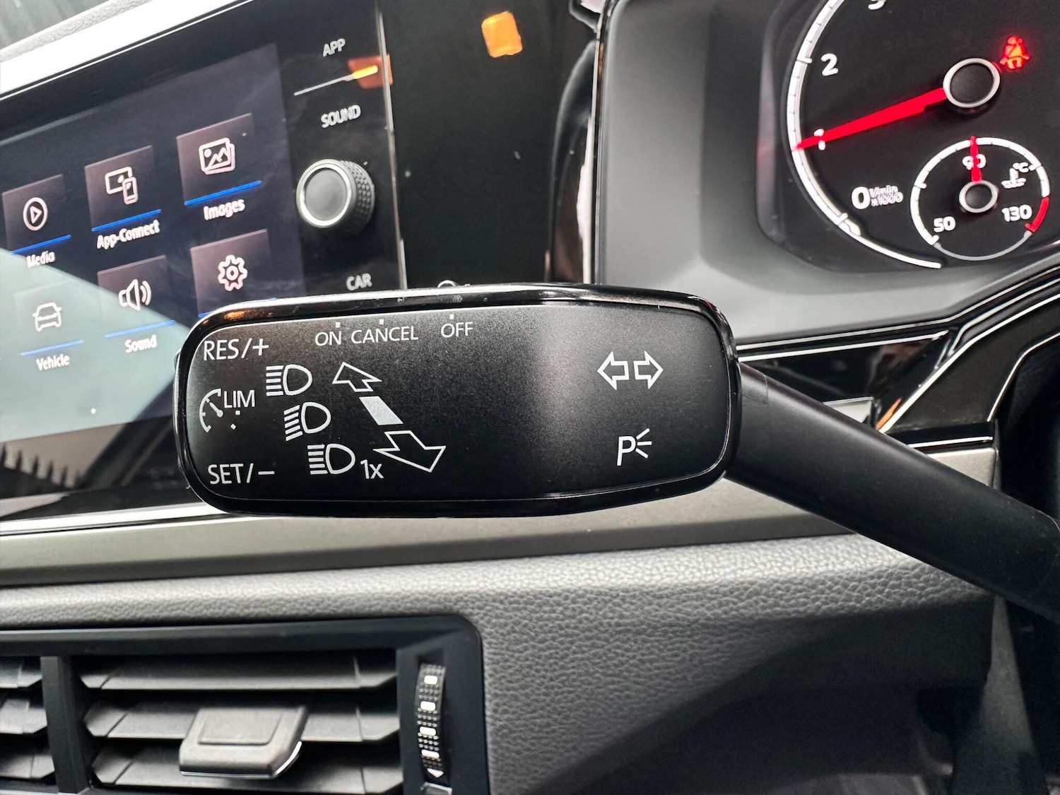 Used Volkswagen Polo 2018 for sale - 76688818: Photo 29