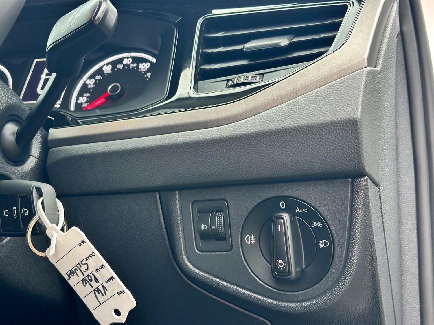 Used Volkswagen Polo 2018 for sale - 76688818: Photo 31