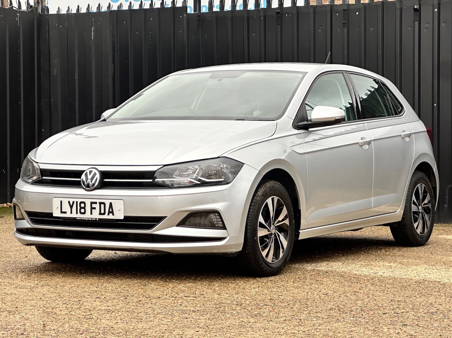 Used Volkswagen Polo 2018 for sale - 76688818: Photo 4
