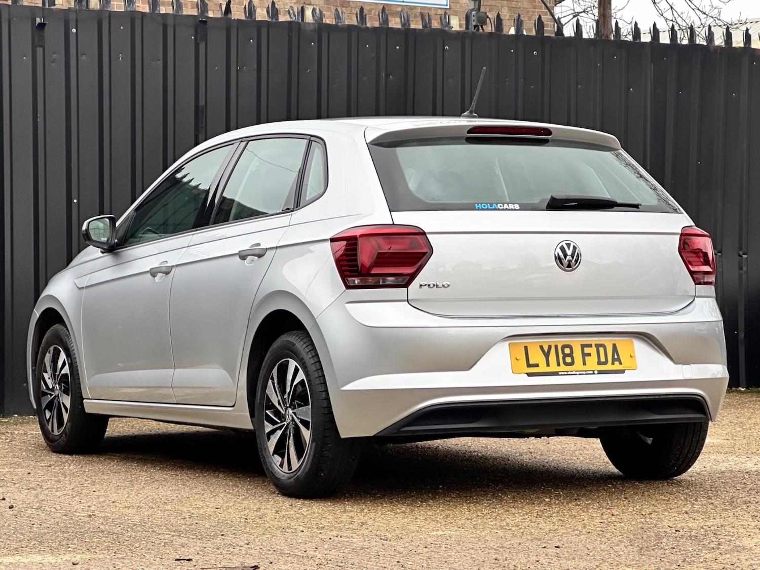 Used Volkswagen Polo 2018 for sale - 76688818: Photo 6