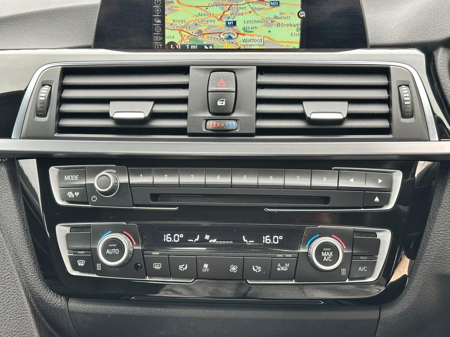 Used BMW 3 Series 2016 for sale - 76318187: Photo 21