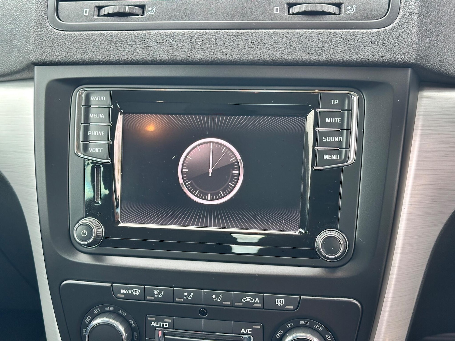 Used Skoda Yeti 2016 for sale - 76317913: Photo 20